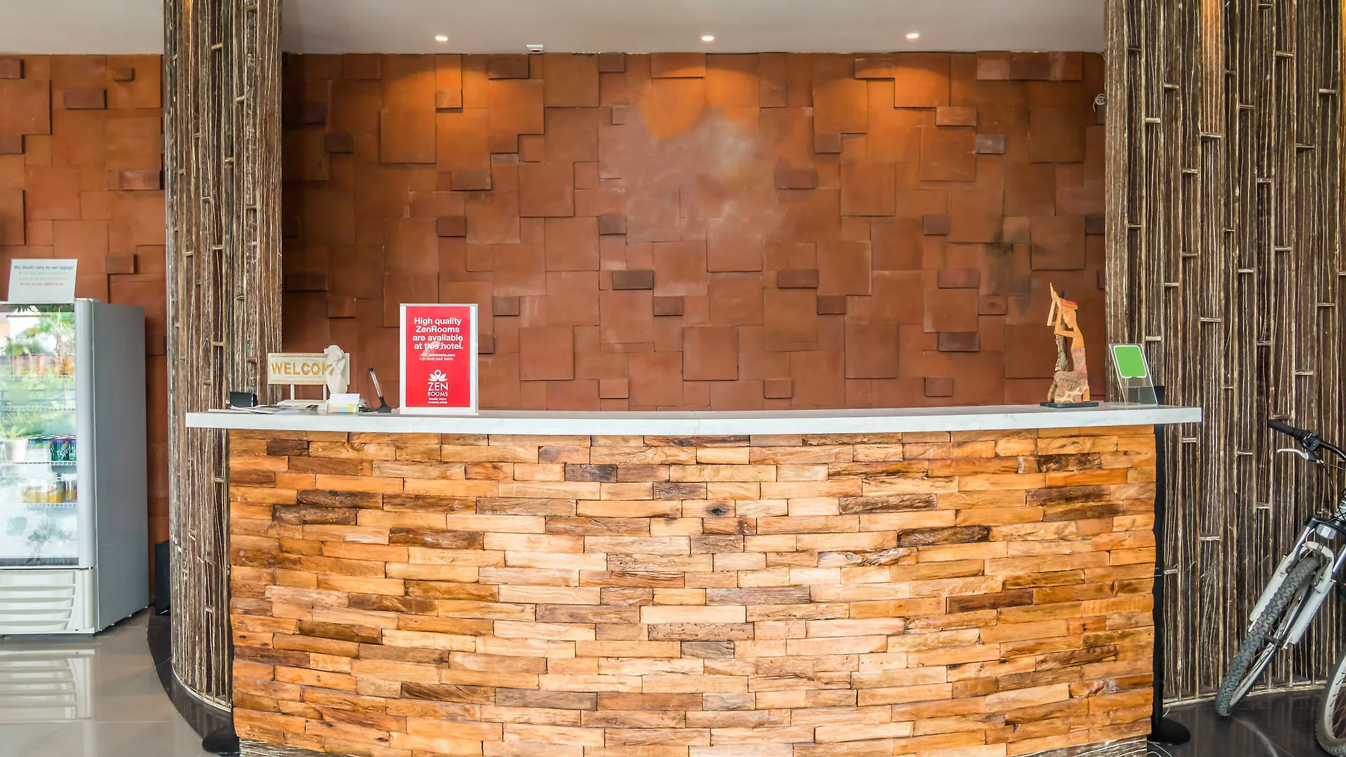 Zen Rooms Denpasar Jalan Salak Hotel
